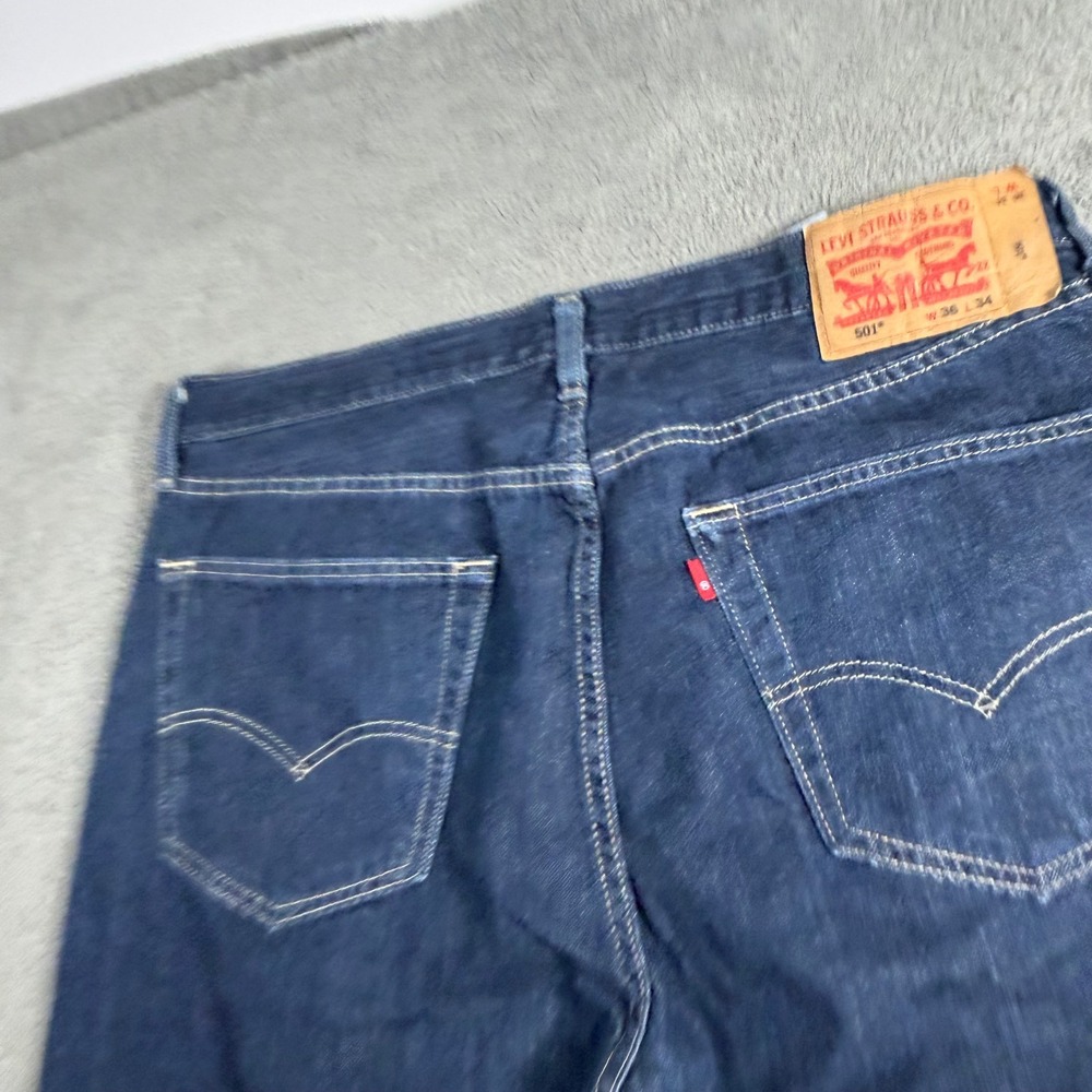Levis 501 Original Fit Jeans Mens 36x34 Dark Wash Indigo Straight Leg Denim